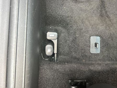 New 2026 Hyundai Elantra Limited w/ Cargo Package FWD image 17