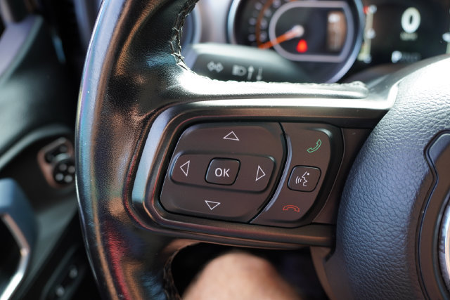 Used 2021 Jeep Wrangler Sport AWD/4WD image 31