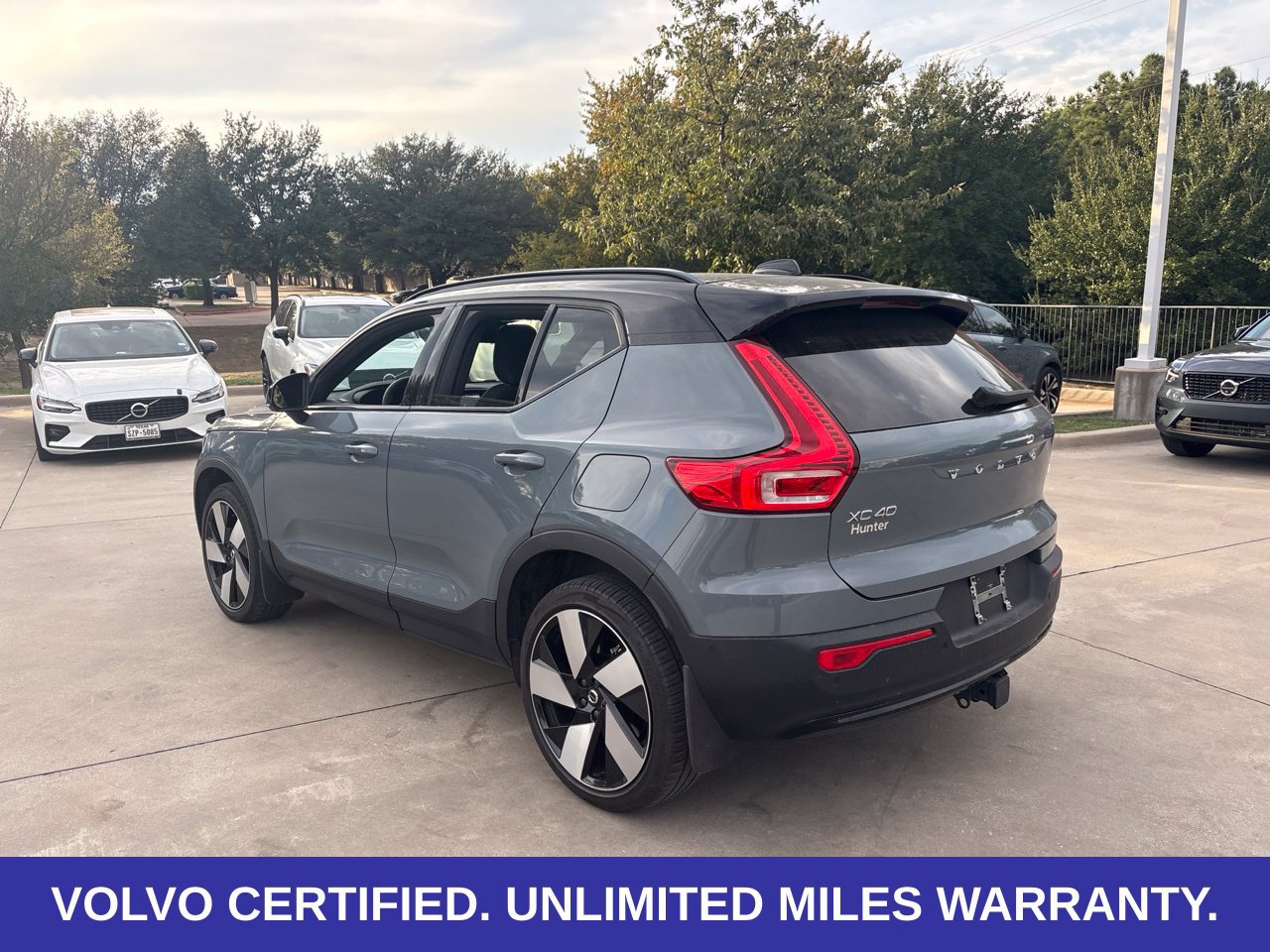 Certified 2023 Volvo XC40 Recharge Ultimate w/ Protection Package Premier AWD/4WD image 11