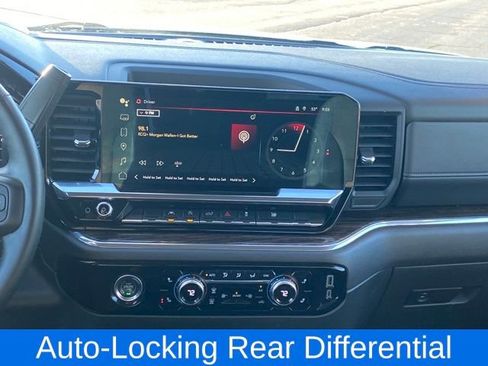 Certified 2024 GMC Sierra 1500 SLE image 9