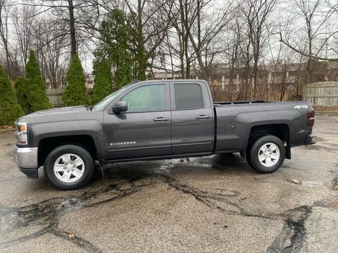 Used 2016 Chevrolet Silverado 1500 LT w/ All Star Edition AWD/4WD image 2