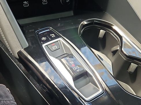 Certified 2025 Audi Q5 Premium w/ Convenience Package AWD/4WD image 31