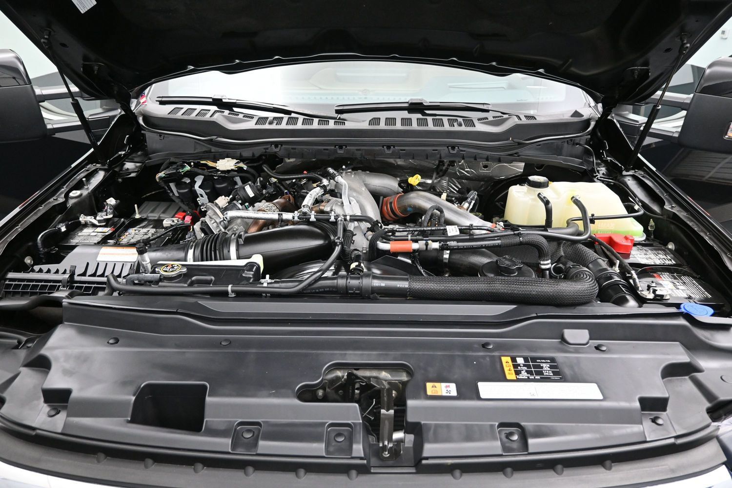 Used 2025 Ford F250 King Ranch AWD/4WD image 8
