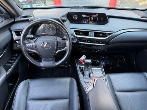 Used 2021 Lexus UX 250h w/ Premium Package image 20