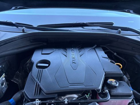 Used 2026 Genesis GV70 2.5T Sport Prestige image 17