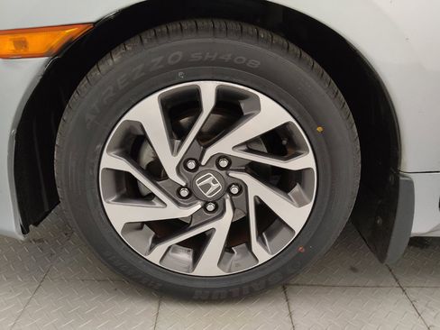 Used 2018 Honda Civic EX image 31