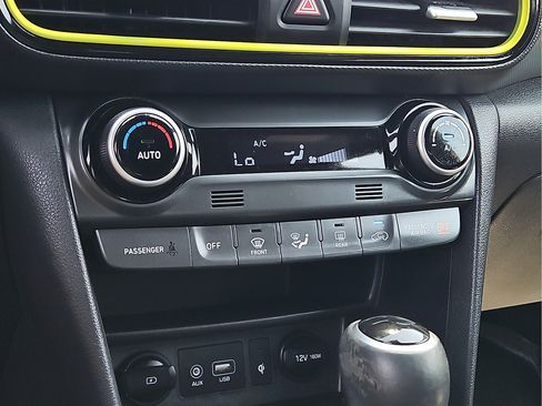 Used 2019 Hyundai Kona Ultimate FWD image 17