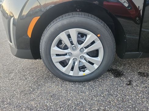 New 2025 Kia Soul LX image 22