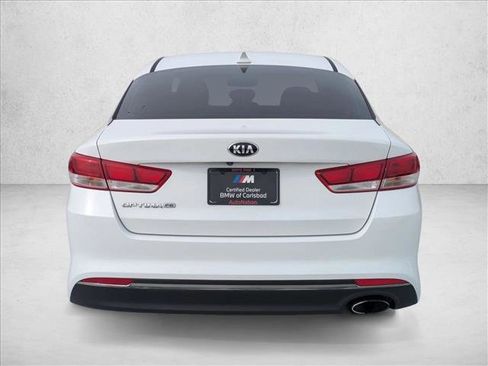 Used 2016 Kia Optima LX image 7