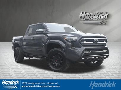 Used 2025 Toyota Tacoma SR5