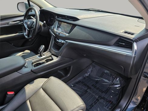 Used 2019 Cadillac XT5 Luxury image 26