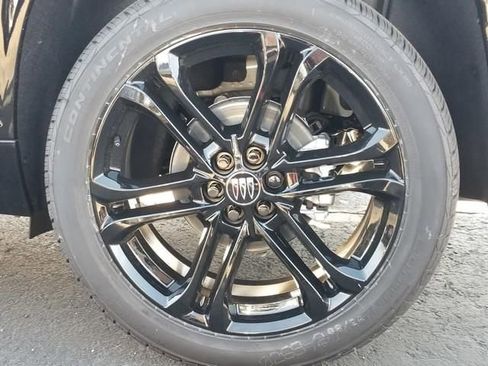 New 2026 Buick Enclave Sport Touring w/ Power Package AWD/4WD image 20