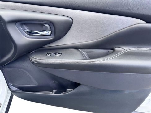 Used 2021 Nissan Murano SL image 10