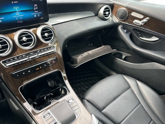 Certified 2022 Mercedes-Benz GLC 300 4MATIC image 31