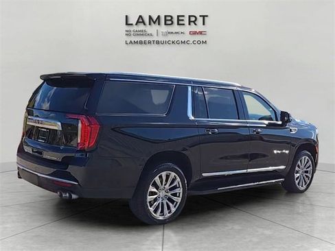 Used 2024 GMC Yukon XL Denali image 5
