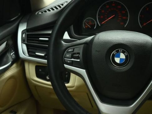 Used 2015 BMW X5 xDrive35d AWD/4WD image 42
