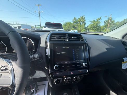 New 2026 Mitsubishi Outlander Sport LE AWD/4WD image 12