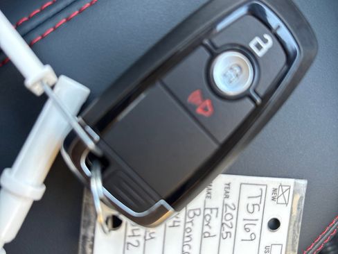 New 2025 Ford Bronco Sport Heritage w/ Convenience Package image 22