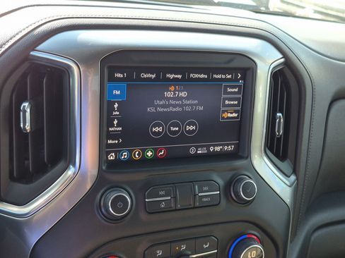 Used 2020 Chevrolet Silverado 3500 LT w/ Convenience Package AWD/4WD image 22