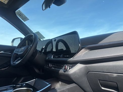 Used 2026 Chevrolet Equinox LT image 27