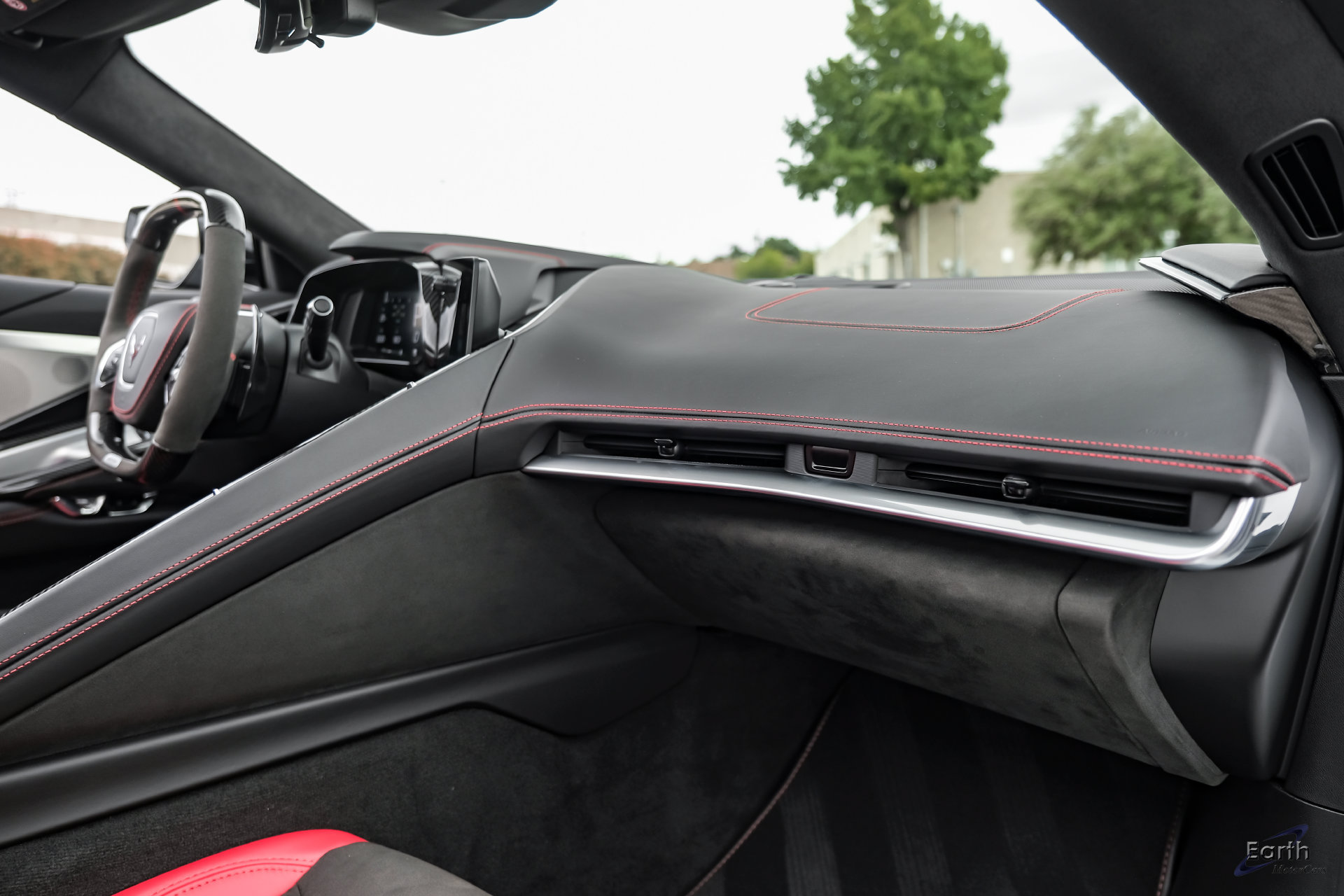 Used 2024 Chevrolet Corvette Z06 w/ Z07 Performance Package RWD image 67