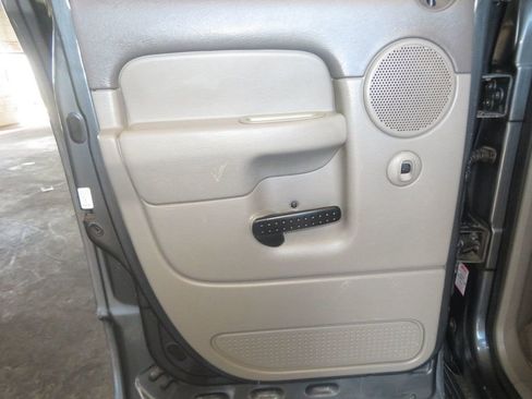 Used 2004 Dodge Ram 2500 Truck SLT w/ Trailer Tow Group image 21