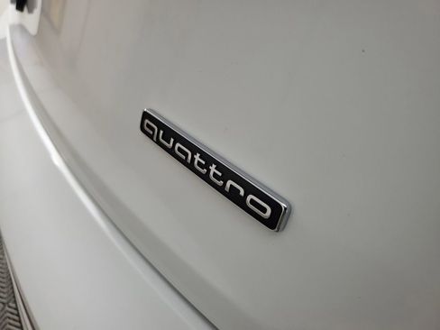 Used 2025 Audi Q5 2.0T Premium image 7