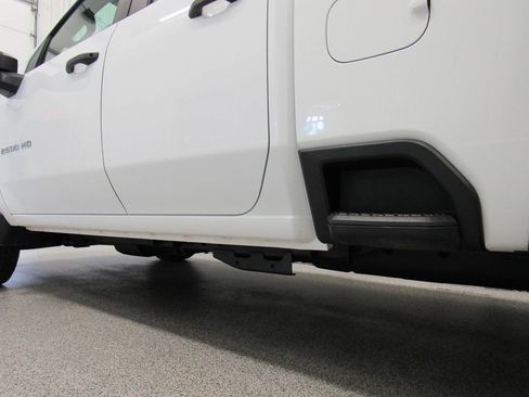 Used 2020 Chevrolet Silverado 2500 W/T w/ WT Safety Package AWD/4WD image 18