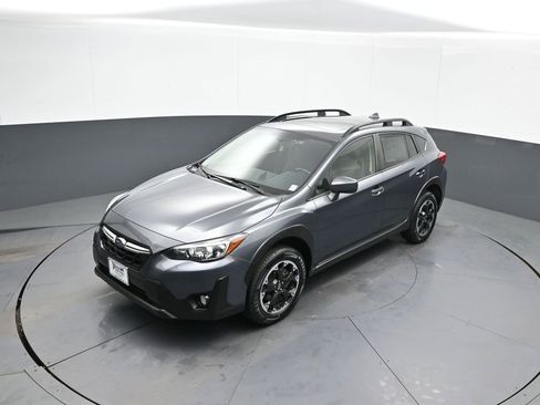 Used 2021 Subaru Crosstrek 2.0i Premium w/ Moonroof Package image 34