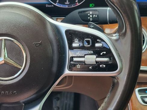 Used 2020 Mercedes-Benz E 350 Sedan w/ Parking Assistance Package image 25