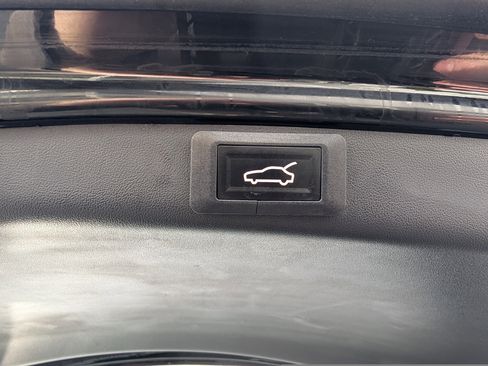 Used 2020 Tesla Model 3 Long Range image 12