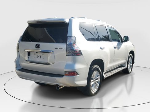 Used 2023 Lexus GX 460 Premium image 7