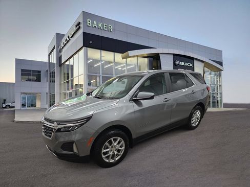 Used 2024 Chevrolet Equinox LT AWD/4WD image 1