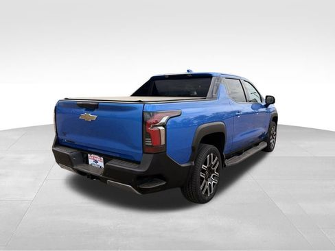 New 2026 Chevrolet Silverado EV LT w/ LPO, Utility Wall Package AWD/4WD image 12
