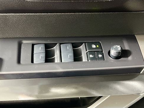 Used 2024 Toyota Tundra SR5 w/ SR5 Convenience Package AWD/4WD image 15