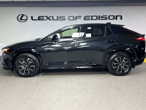 New 2026 Lexus RZ 450e AWD image 4