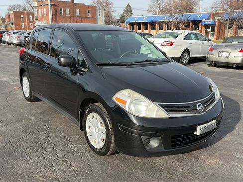 Used 2012 Nissan Versa 1.8 S w/ Plus Pkg image 3