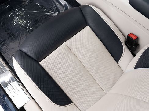 Certified 2022 Rolls-Royce Ghost image 19