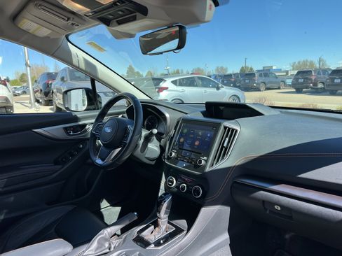 Used 2022 Subaru Crosstrek 2.5i Limited image 18