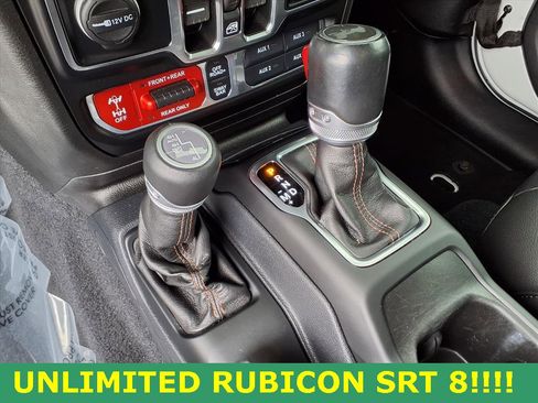 Used 2021 Jeep Wrangler Unlimited Rubicon w/ Xtreme Recon 35" Tire Package image 18