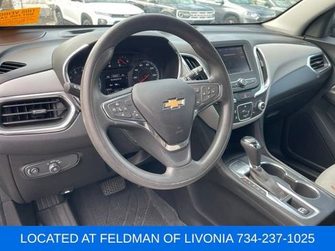Certified 2020 Chevrolet Equinox LS w/ LS Convenience Package FWD image 6
