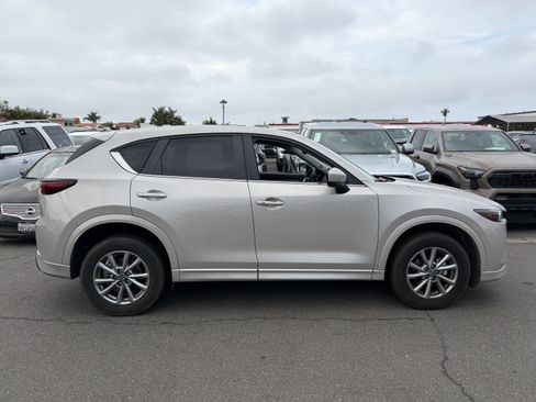 Used 2025 MAZDA CX-5 AWD 2.5 S w/ Preferred Package image 2