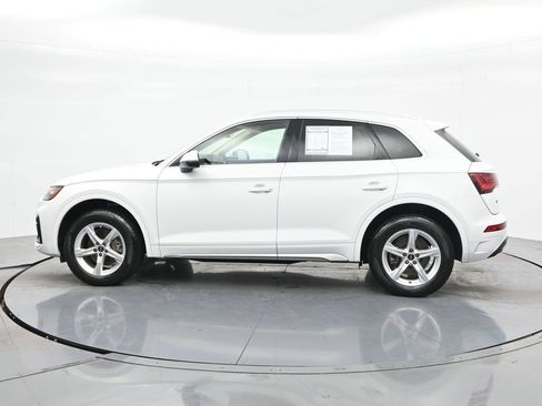 Used 2023 Audi Q5 2.0T Premium w/ Convenience Package AWD/4WD image 8