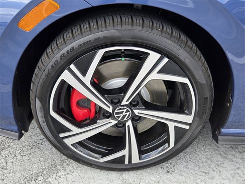 New 2026 Volkswagen GTI SE image 5