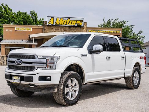Used 2020 Ford F150 Platinum w/ Equipment Group 701A Luxury AWD/4WD image 9