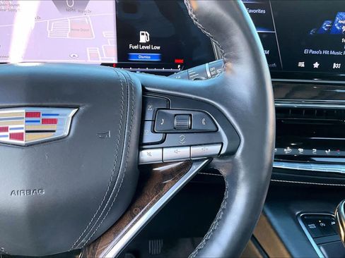 Used 2022 Cadillac Escalade Sport Platinum w/ LPO, ONYX Package image 24