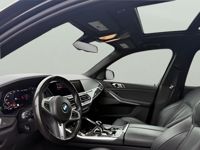 Used 2022 BMW X5 M50i w/ Premium Package AWD/4WD image 10