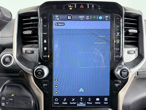 Used 2024 RAM 2500 Laramie w/ Safety Group image 17