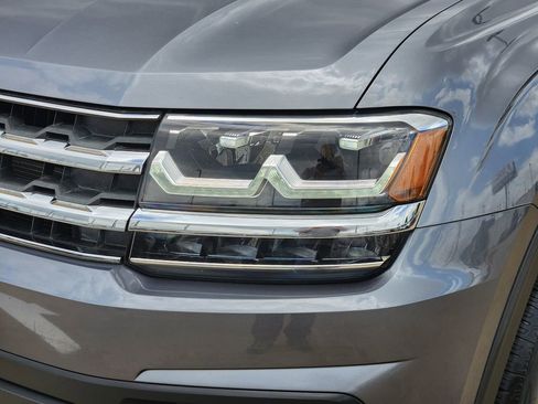 Used 2018 Volkswagen Atlas SE image 9