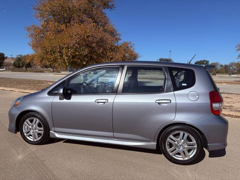 Used 2007 Honda Fit Sport image 3